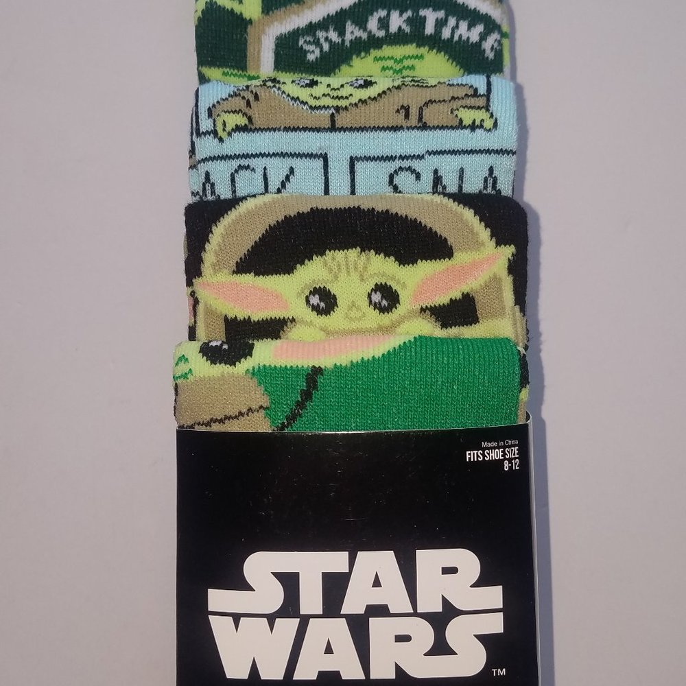 star wars  baby yoda mens casual crew socks 6 pair